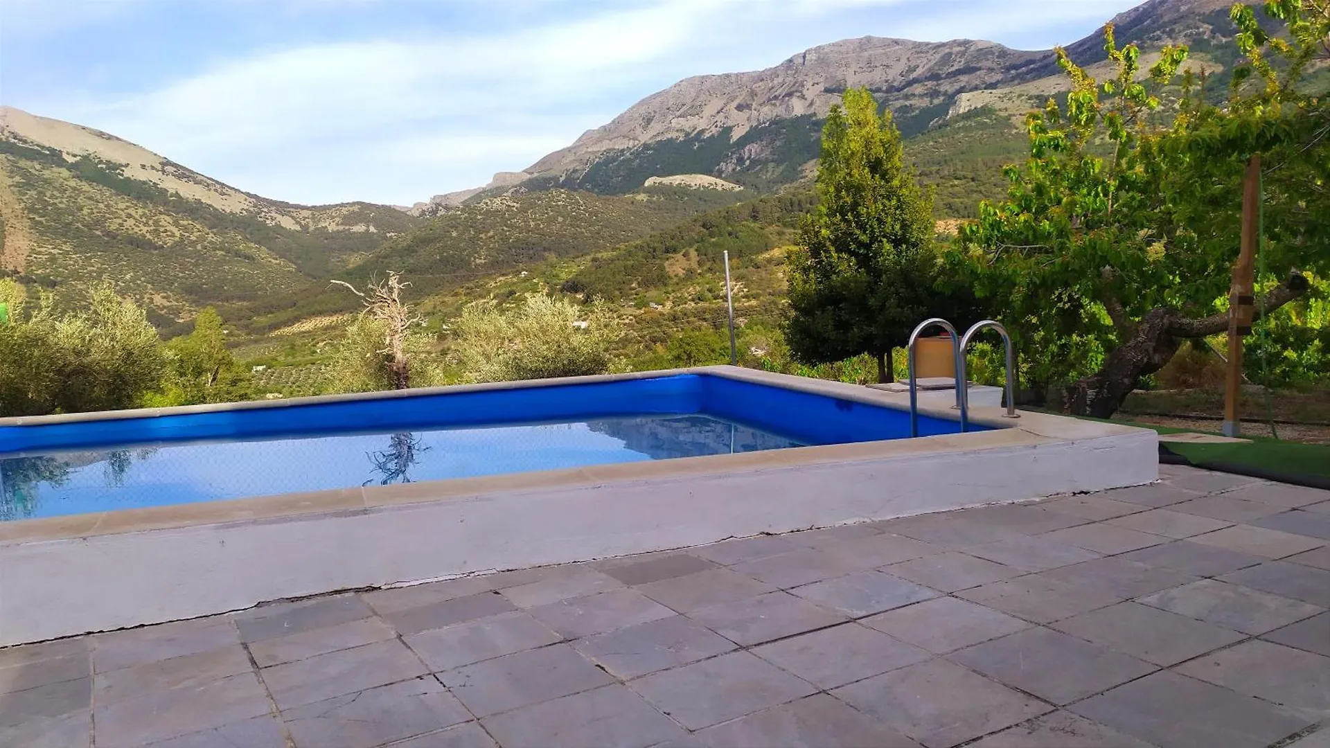Los Cabales Torres  0*, Torres (Jaen)